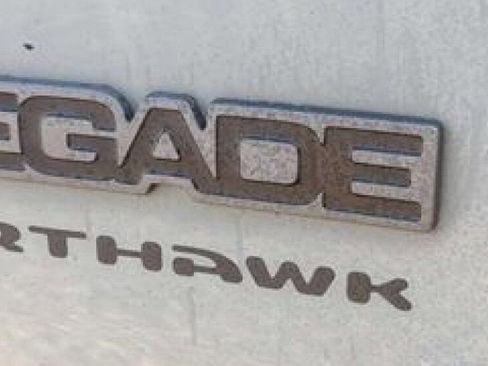 Used 2017 Jeep Renegade Trailhawk image 18