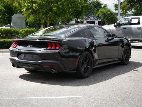 Used 2024 Ford Mustang GT RWD image 10