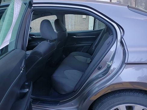 Certified 2020 Toyota Camry LE w/ Convenience Package image 19