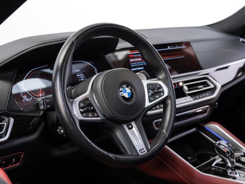 Used 2021 BMW X6 xDrive40i w/ M Sport Package image 14