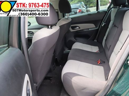 Used 2014 Chevrolet Cruze LS FWD image 13