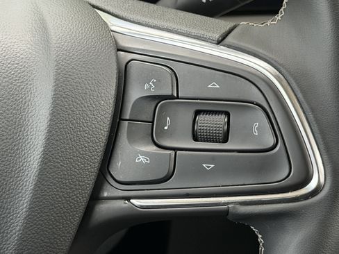 Used 2024 Buick Encore GX Avenir w/ Avenir Technology Package AWD/4WD image 37