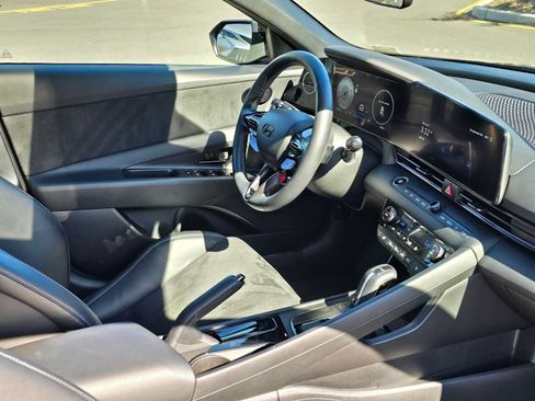 Used 2024 Hyundai Elantra N FWD image 10