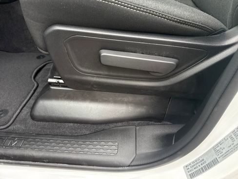 New 2026 RAM 1500 Express AWD/4WD image 54