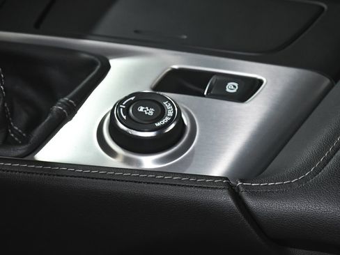 Used 2018 Chevrolet Corvette Grand Sport RWD image 40