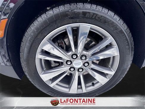 Used 2024 Cadillac XT5 Premium Luxury image 32