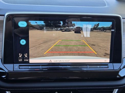 New 2026 Volkswagen Atlas SE AWD/4WD image 15