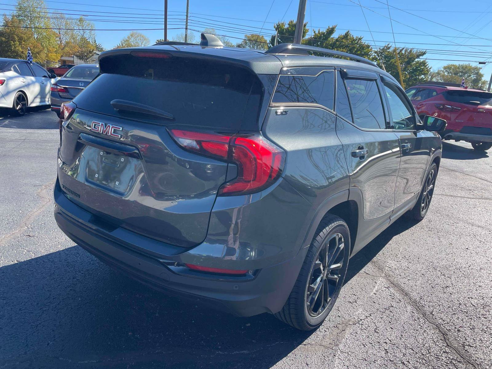 Used 2021 GMC Terrain SLT w/ Elevation Edition FWD image 8