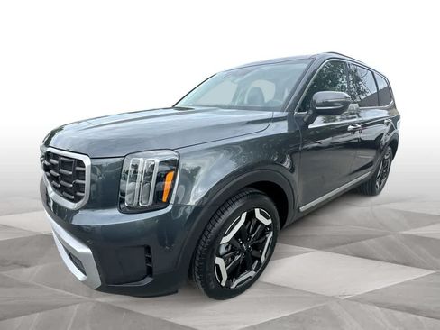 Certified 2023 Kia Telluride S AWD/4WD image 4