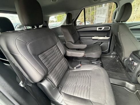 Used 2021 Ford Explorer XLT w/ Class III Trailer Tow Package image 18