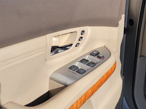 Used 2005 Lexus RX 330 image 11