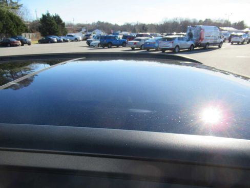 Used 2017 Hyundai Santa Fe Sport w/ 2.4L Tech Package 04 image 13