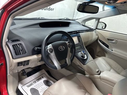Used 2010 Toyota Prius Five image 25