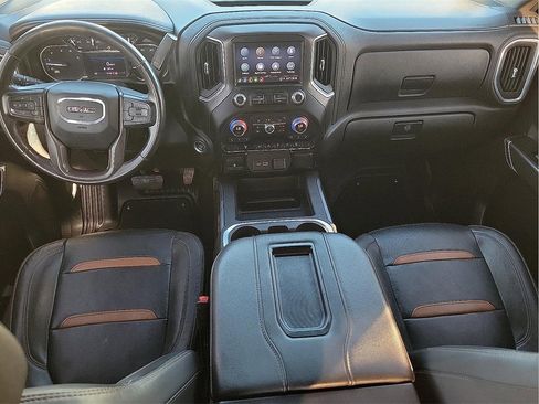 Used 2021 GMC Sierra 2500 AT4 image 11