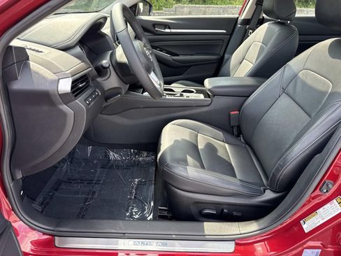Used 2023 Nissan Altima 2.5 SL FWD image 29