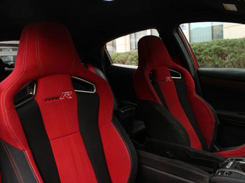 Used 2017 Honda Civic Type R image 27
