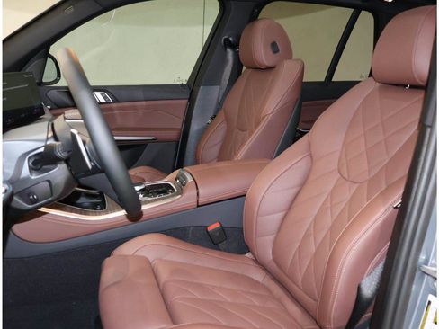 Used 2026 BMW X5 sDrive40i w/ Premium Package RWD image 13