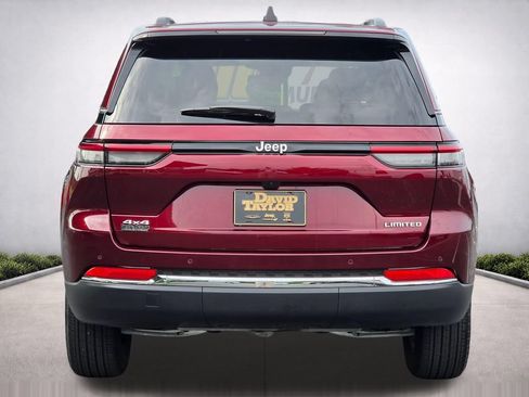 Used 2025 Jeep Grand Cherokee Limited AWD/4WD image 6