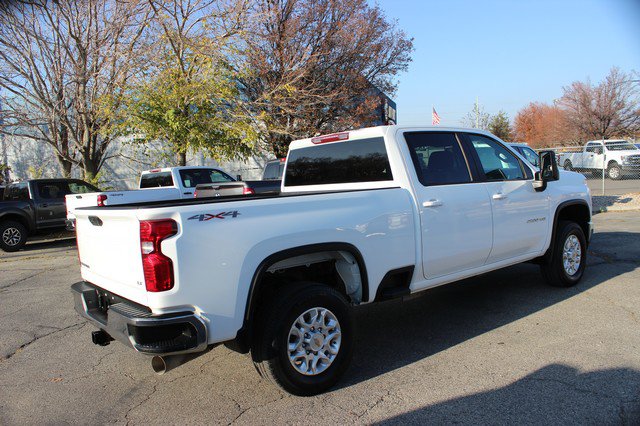 Used 2022 Chevrolet Silverado 2500 LT w/ Fleet Comfort Package AWD/4WD image 15