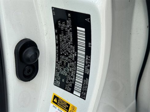 Used 2014 Toyota Highlander Plus image 26