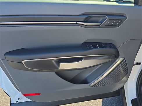 New 2026 Kia EV9 Wind image 20