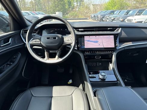 New 2026 Jeep Grand Cherokee L Limited AWD/4WD image 23