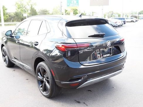 Used 2022 Buick Envision Preferred AWD/4WD image 9