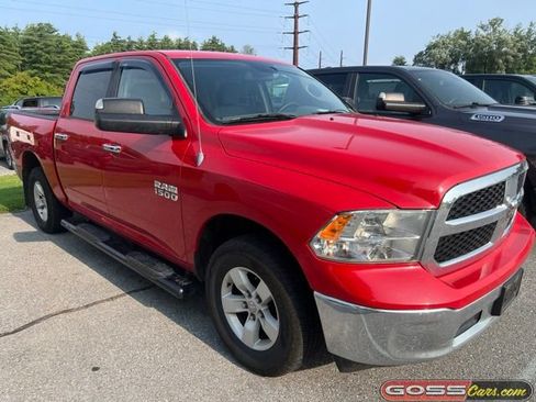 Used 2014 RAM 1500 Classic SLT AWD/4WD image 2