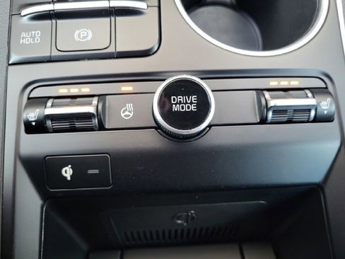 Used 2023 Kia K5 GT-Line image 16