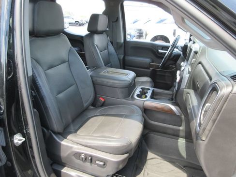 Used 2021 GMC Sierra 1500 SLT w/ SLT Premium Plus Package AWD/4WD image 25