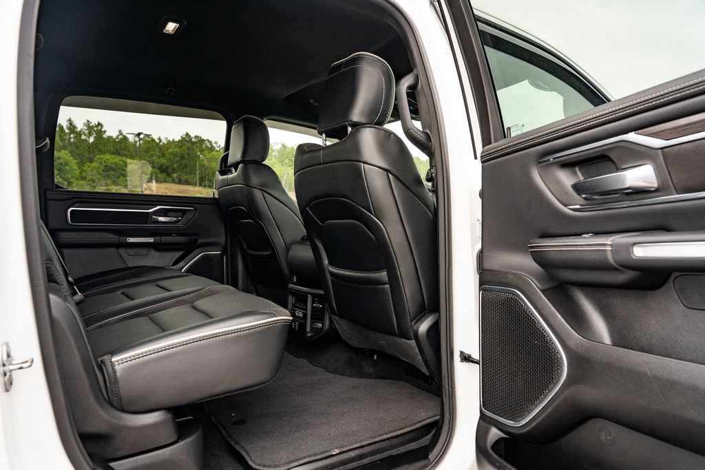 Used 2025 RAM 1500 Laramie AWD/4WD image 19