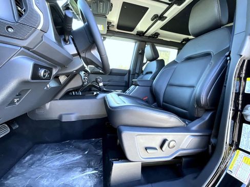New 2026 Ford Bronco Badlands AWD/4WD image 10
