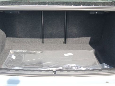 New 2026 BMW 330i xDrive Sedan w/ M Sport Package image 8