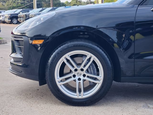 Used 2025 Porsche Macan AWD/4WD image 8