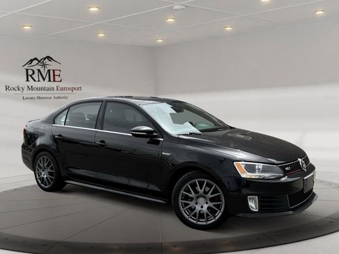Used 2014 Volkswagen Jetta GLI Edition 30 FWD image 1