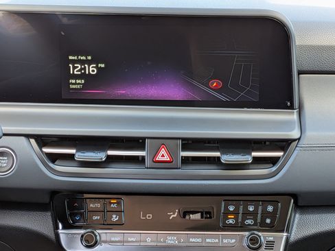 New 2026 Kia Seltos EX image 20