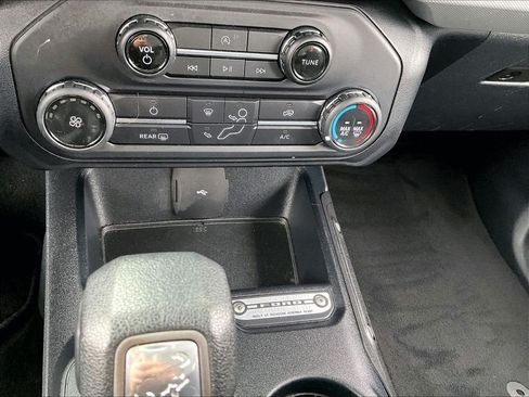 Used 2021 Ford Bronco 4-Door AWD/4WD image 12