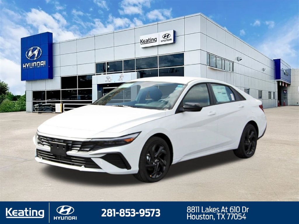New 2026 Hyundai Elantra SEL FWD image 3