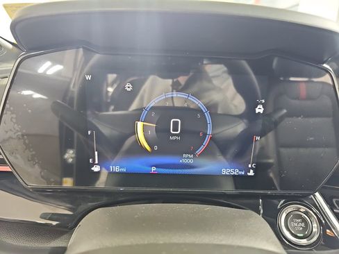 Certified 2025 Chevrolet Trax RS w/ Sunroof Package image 25