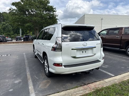 Used 2019 Lexus GX 460 Premium AWD/4WD image 9