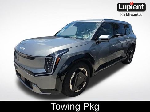 Certified 2024 Kia EV9 Land AWD/4WD image 1