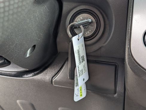 Used 2013 Nissan Xterra S AWD/4WD image 17