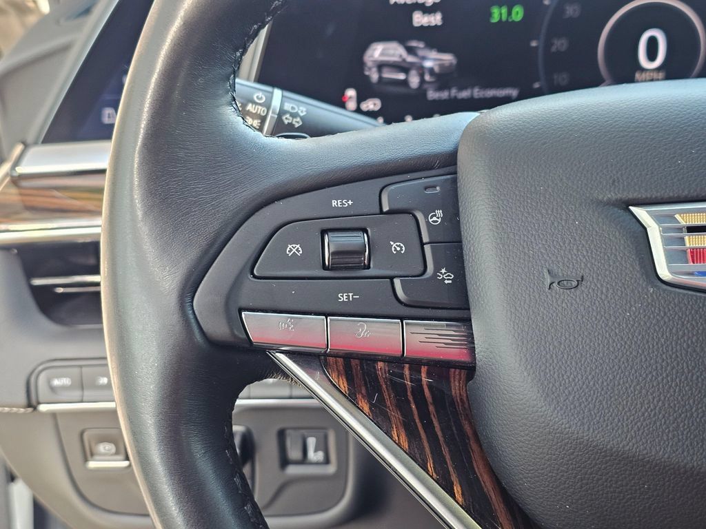 Used 2021 Cadillac Escalade Premium Luxury w/ Driver Assist Tech Package AWD/4WD image 30