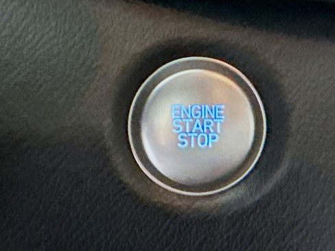 Used 2023 Hyundai Santa Fe SEL image 21