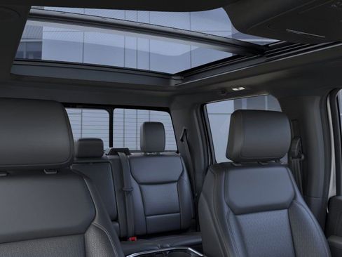 New 2025 Ford F150 Lariat w/ Equipment Group 502A High image 22