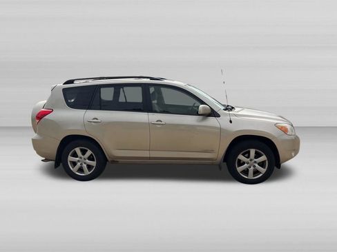 Used 2008 Toyota RAV4 Limited AWD/4WD image 3