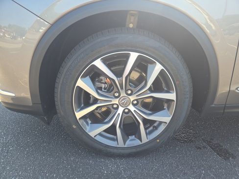 Used 2024 Acura MDX SH-AWD w/ Technology Package image 31