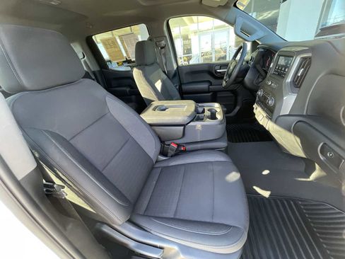 Used 2024 Chevrolet Silverado 1500 Custom image 27