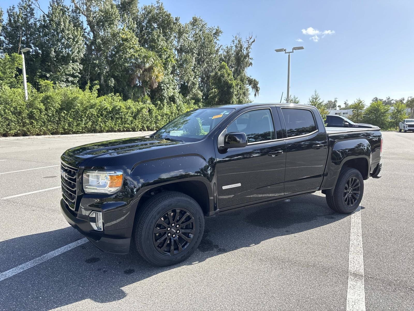 Used 2022 GMC Canyon Elevation w/ Trailering Package AWD/4WD image 7