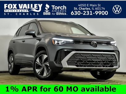 Certified 2025 Volkswagen Taos SE w/ Panoramic Sunroof Package